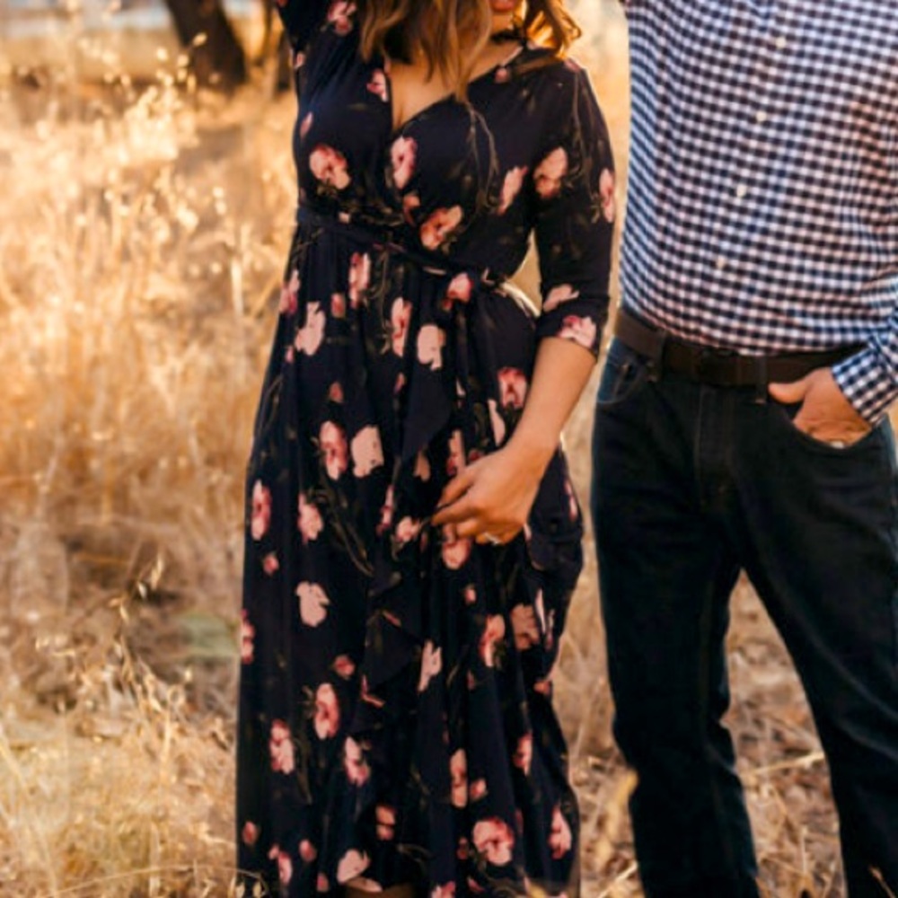 Ingrid and Isabel maternity dress. Size XS worn once